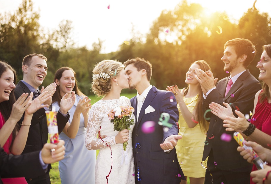 5 trudnych pytań o ślub, które może zadać Twoja rodzina